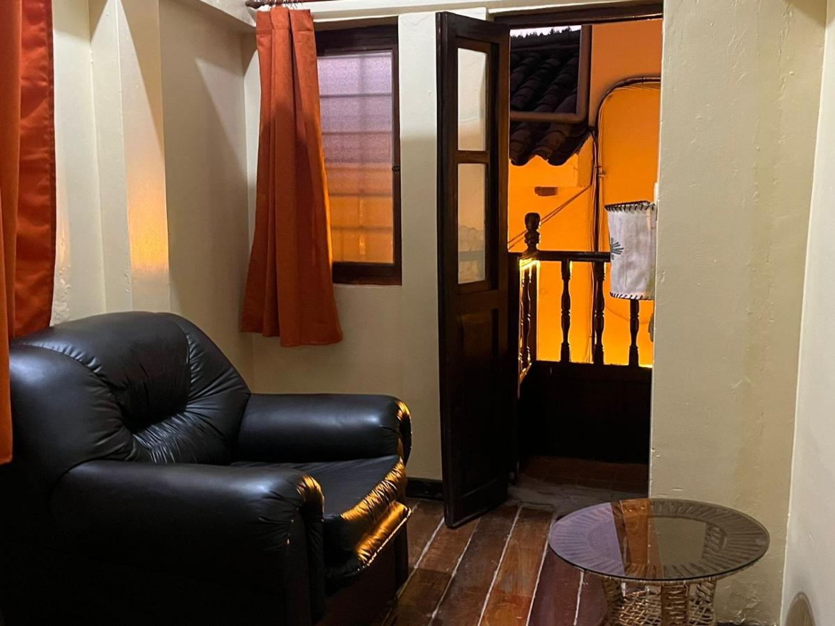 Hostal Andenes De Alabado Hotel Cusco Bagian luar foto
