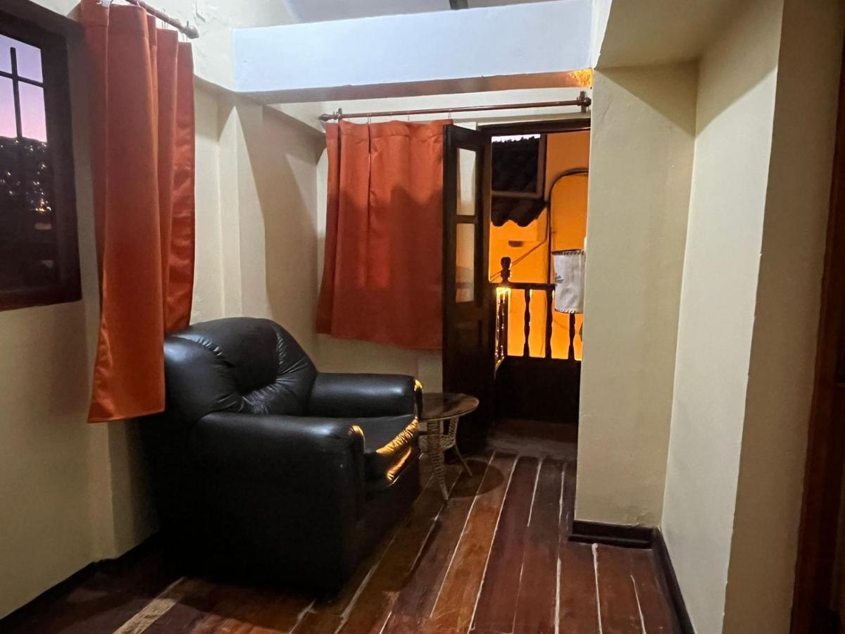 Hostal Andenes De Alabado Hotel Cusco Bagian luar foto